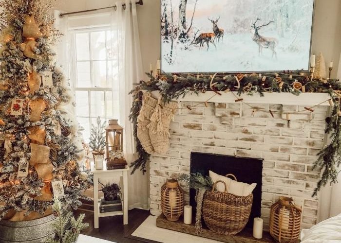 Farmhouse Outdoor Christmas Decor Ideas